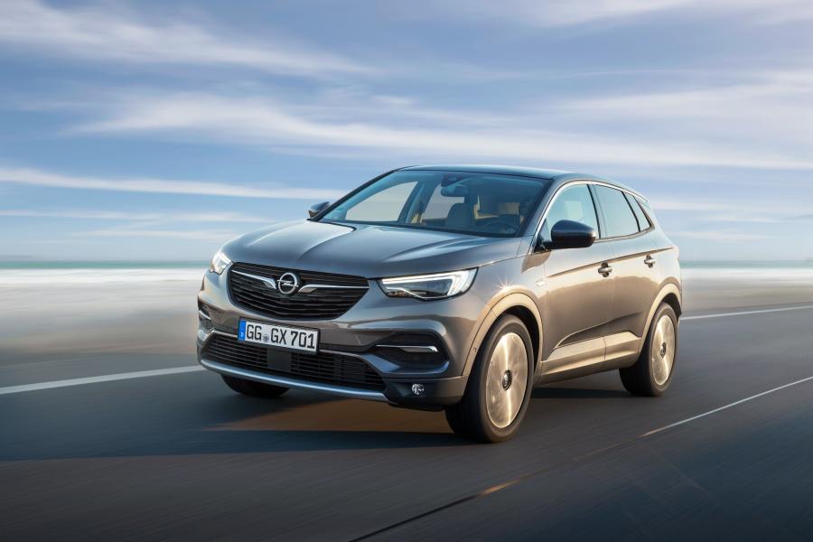  Opel Grandland X Turbo 2017 года  (фото 20 из 24)